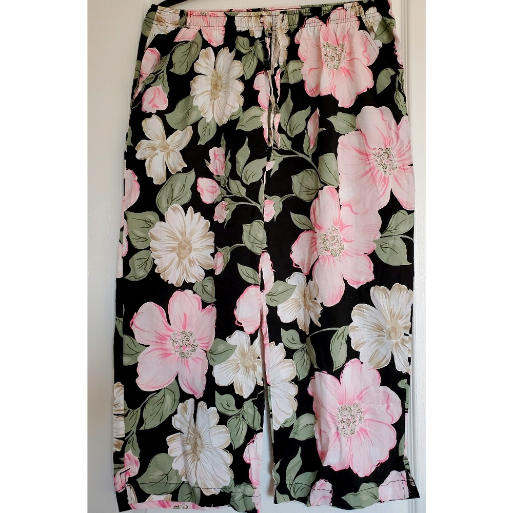 Cotton Flower Capris